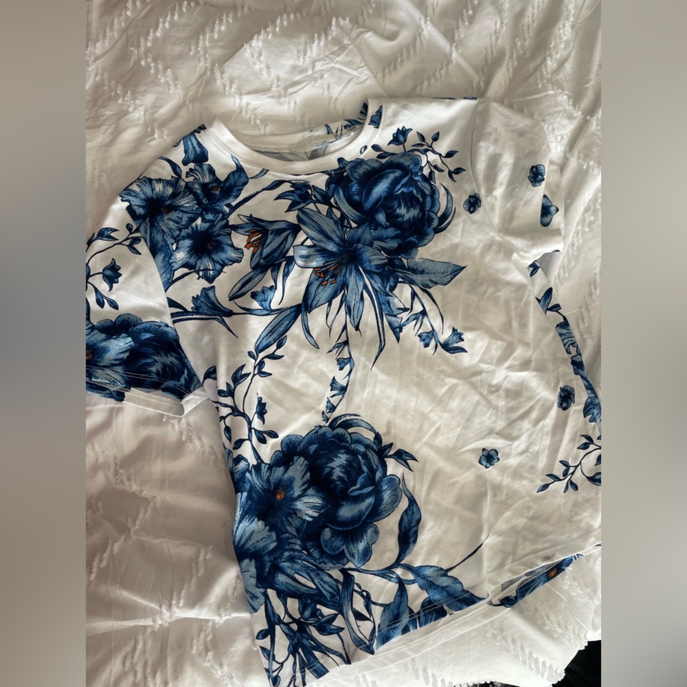 Floral Blue and White Bedding Set